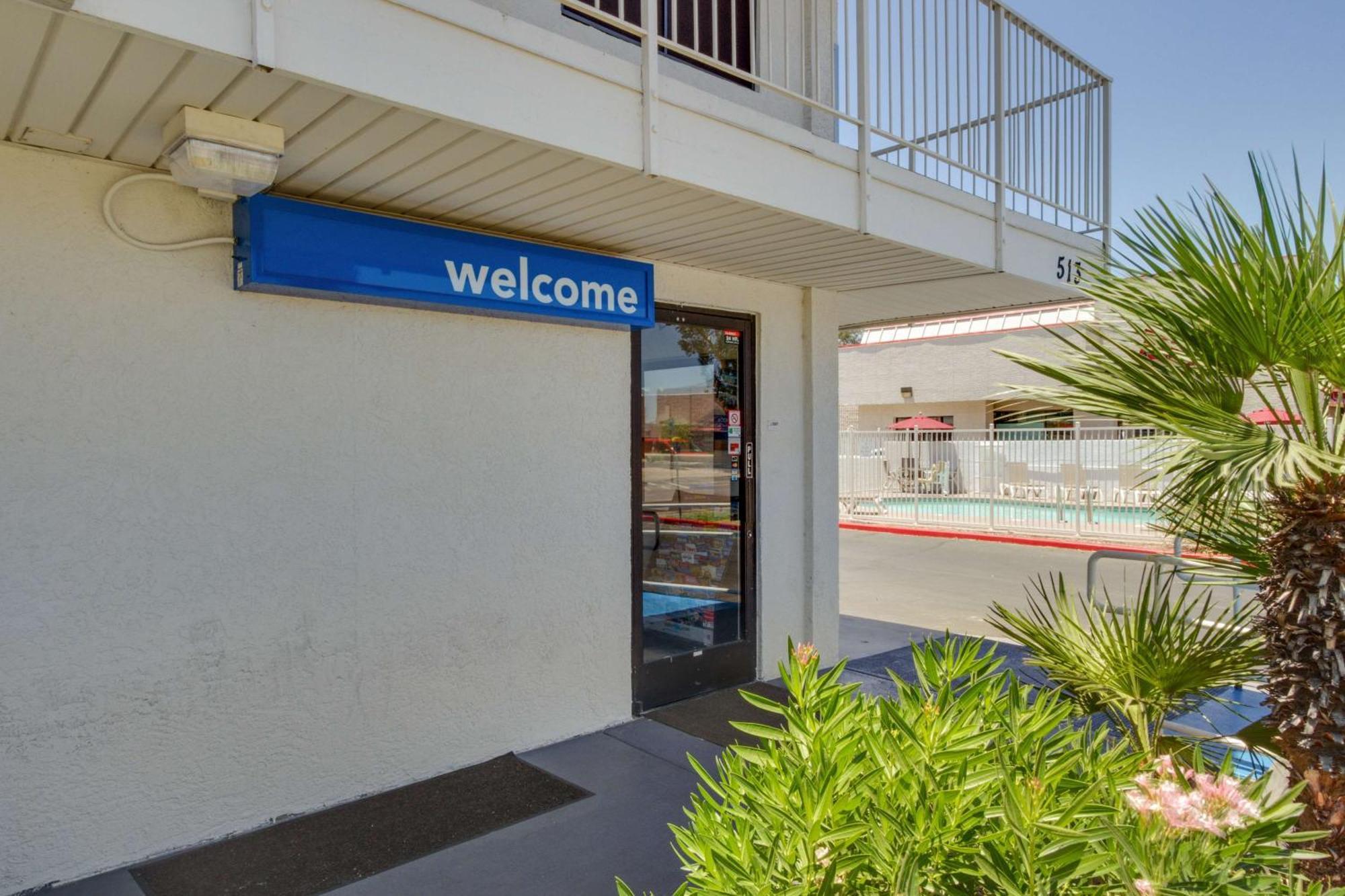 Motel 6-Tempe, Az - Broadway - Asu Εξωτερικό φωτογραφία